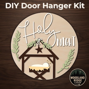 Holy Night Nativity DIY Door Hanger Kit – Round Unfinished Wood Sign