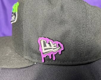 Szpilka do fioletowego kapelusza Slime