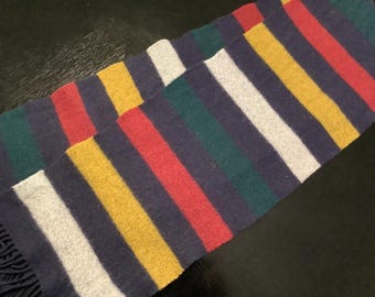 Colección Vintage HADSON BAY COMPANY Johnstons of Elgin 100% Lana Rayas Azul Verde Amarillo Rojo Hecho en Escocia