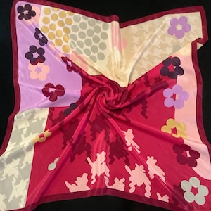 Vintage ANNE KLEIN Medium Square Silk Floral Scarf