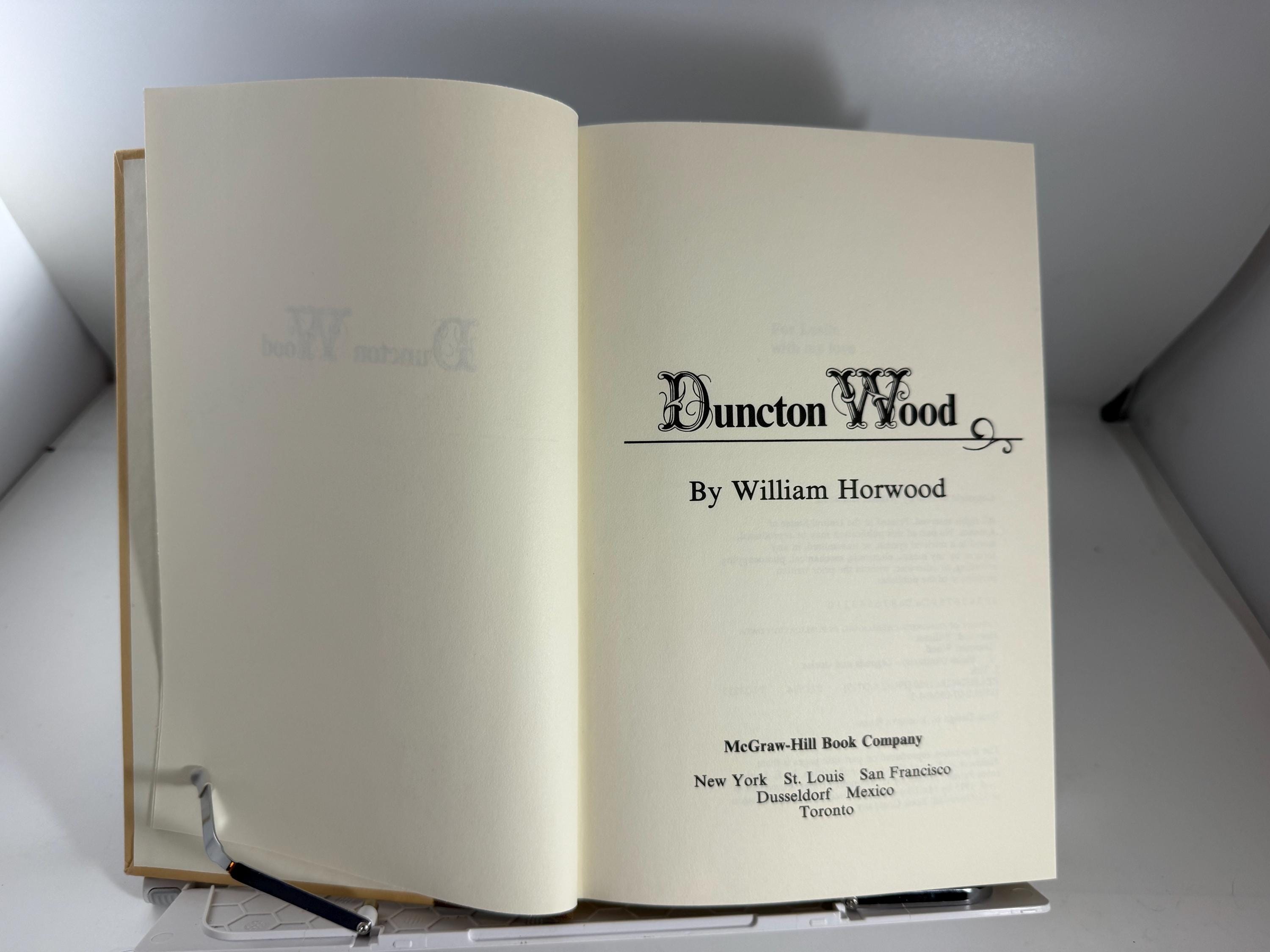Ducton Wood by William Horwood - First Edition 1980 - Etsy display picture 1