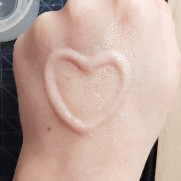 heart silicone prosthetic | keloid scar | carved heart | sfx | special effects | implant | burn | latex free | unpainted | cosplay | costume