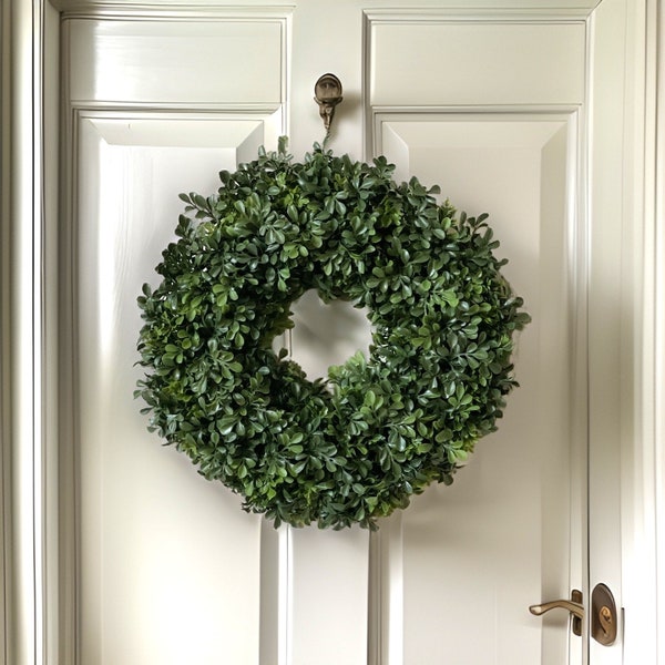 Realistic Artificial 18" BOXWOOD WREATH - Indoor-Outdoor Green Wreath for Front Door or Wall, Candle Ring -Hanging Farmhouse Everyday Wreath