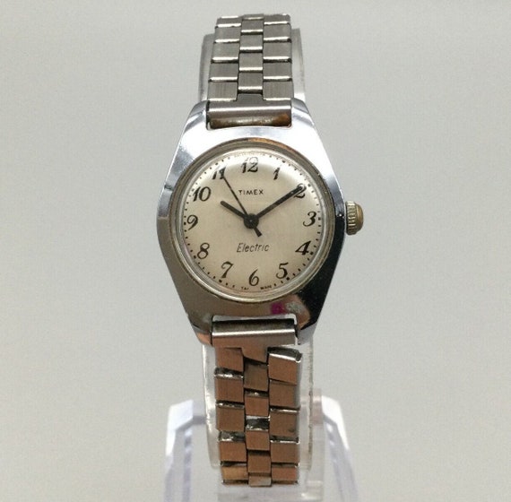 Vtg Timex Electric Watch Women 19mm Silver Tone C… - image 1