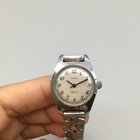 Vtg Timex Electric Watch Women 19mm Silver Tone C… - image 8