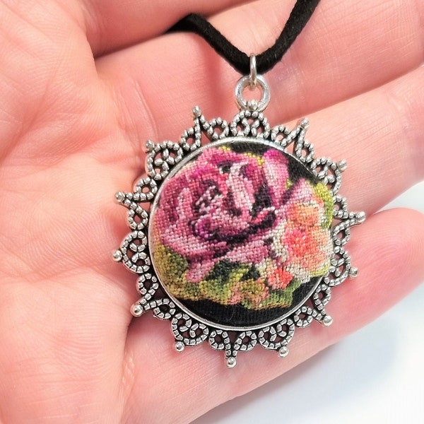 Hydrangea Necklace - Etsy