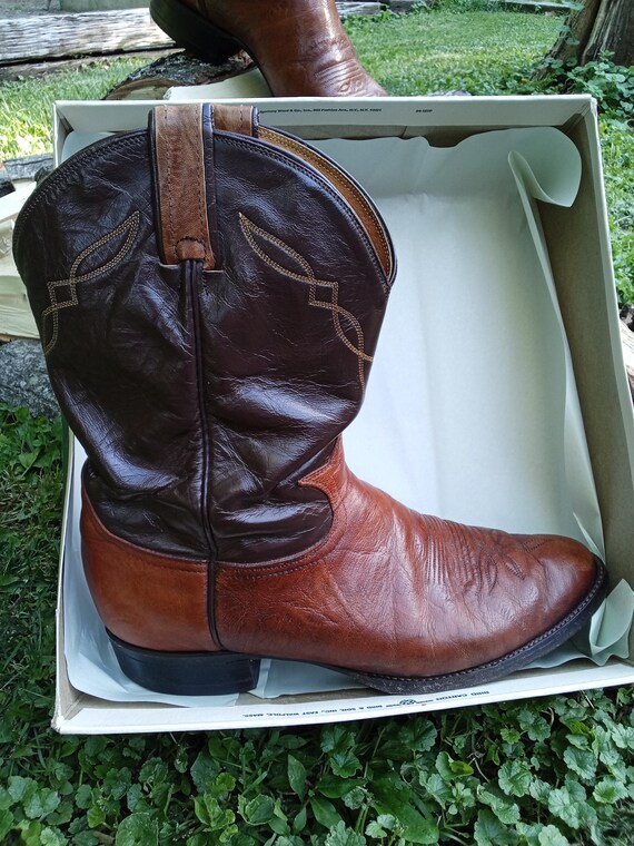 VTG Tony Lama Men 10.5 Chocolate Leather Cowboy Western Pointed Toe Boot TwoTone EXCELLENT CONDITION TONY LAMA 10.5D EXOTIC CHOCOLATE LIZARD  main image 2