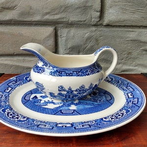 Vintage Unmarked Blue Willow Transferware Gravy Boat AND Serving Platter or Plate, Classic Design and includes FREE SHIPPING!