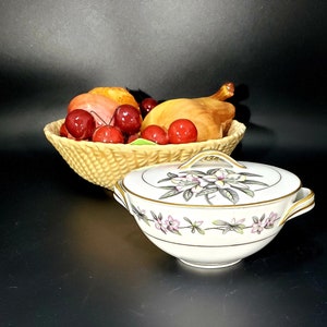 Vintage Sugar Bowl & Lid Azalea pattern by TOWNE