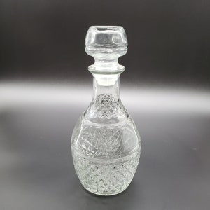 Princess house vintage glass whiskey decanter etched glass