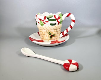 Corner Ruby Holiday Christmas candy cane peppermint tea cup set with saucer & spoon, new condition
