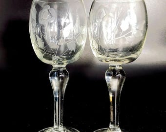 Set of 2 Vintage etched rose crystal glasses