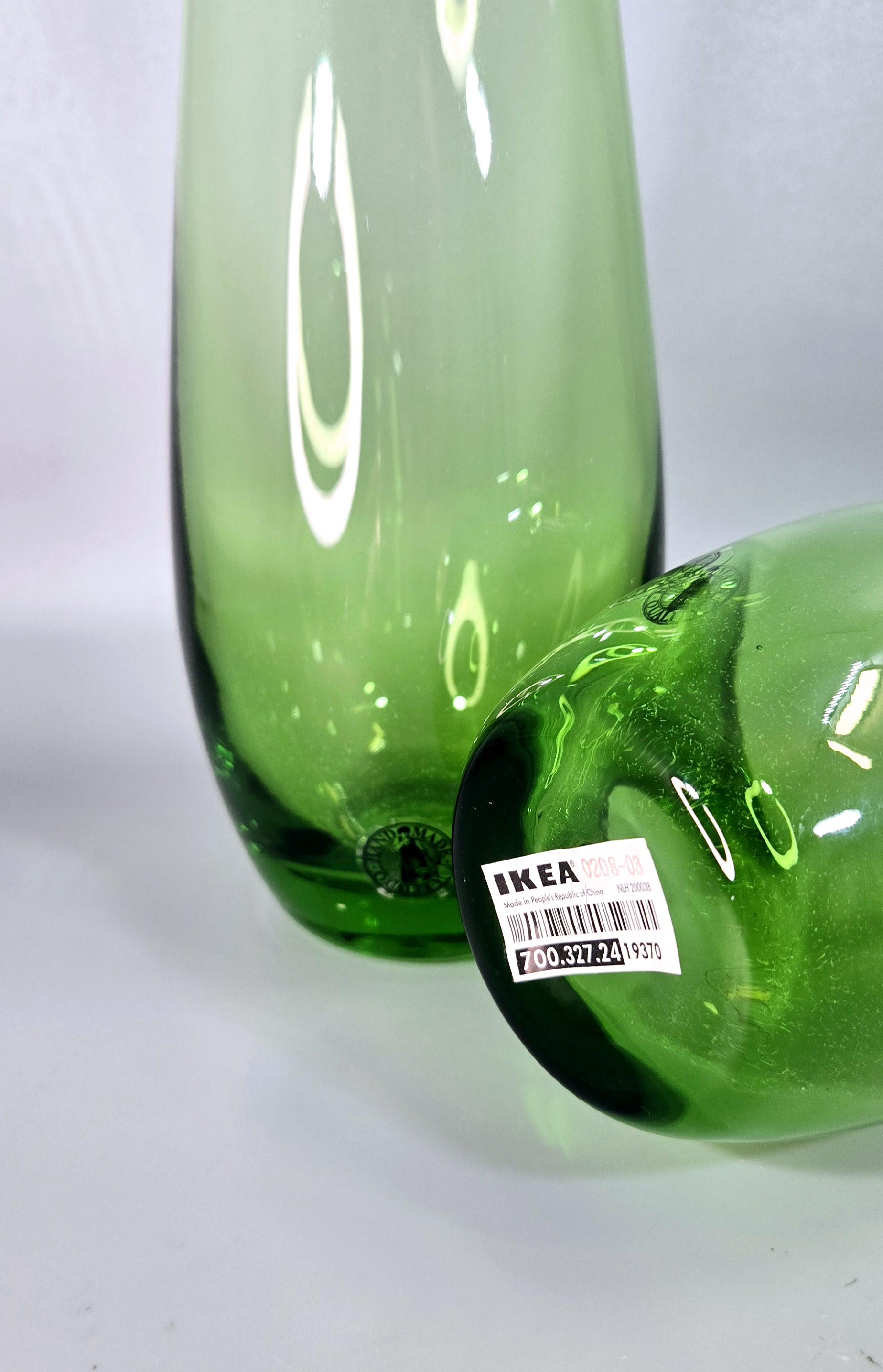 Set von 2 Ikea grüne Glaskunst - Vasen