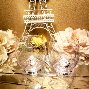 Set of 2 Crystal Etched Rocks Glasses with special bottom to enhance flavors