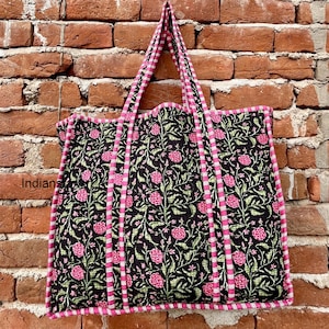 Handmade Floral Patchwork Tote Bag: Quilted Cotton Market Bag