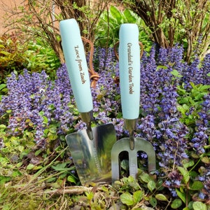 Personalised Garden Tools Engraved Mothers Day Gardening Gift Set Hand Trowel and Fork Gifts Retirement Present Allotment Nan Nanny Garden