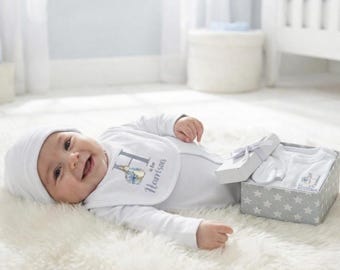 Personalised Baby  5 Piece Gift Set White Unisex Grey Bunny Design Gift Box with Bow  Gift Sleepsuit, Bodysuit, Bib, Clothes Gender Neutral