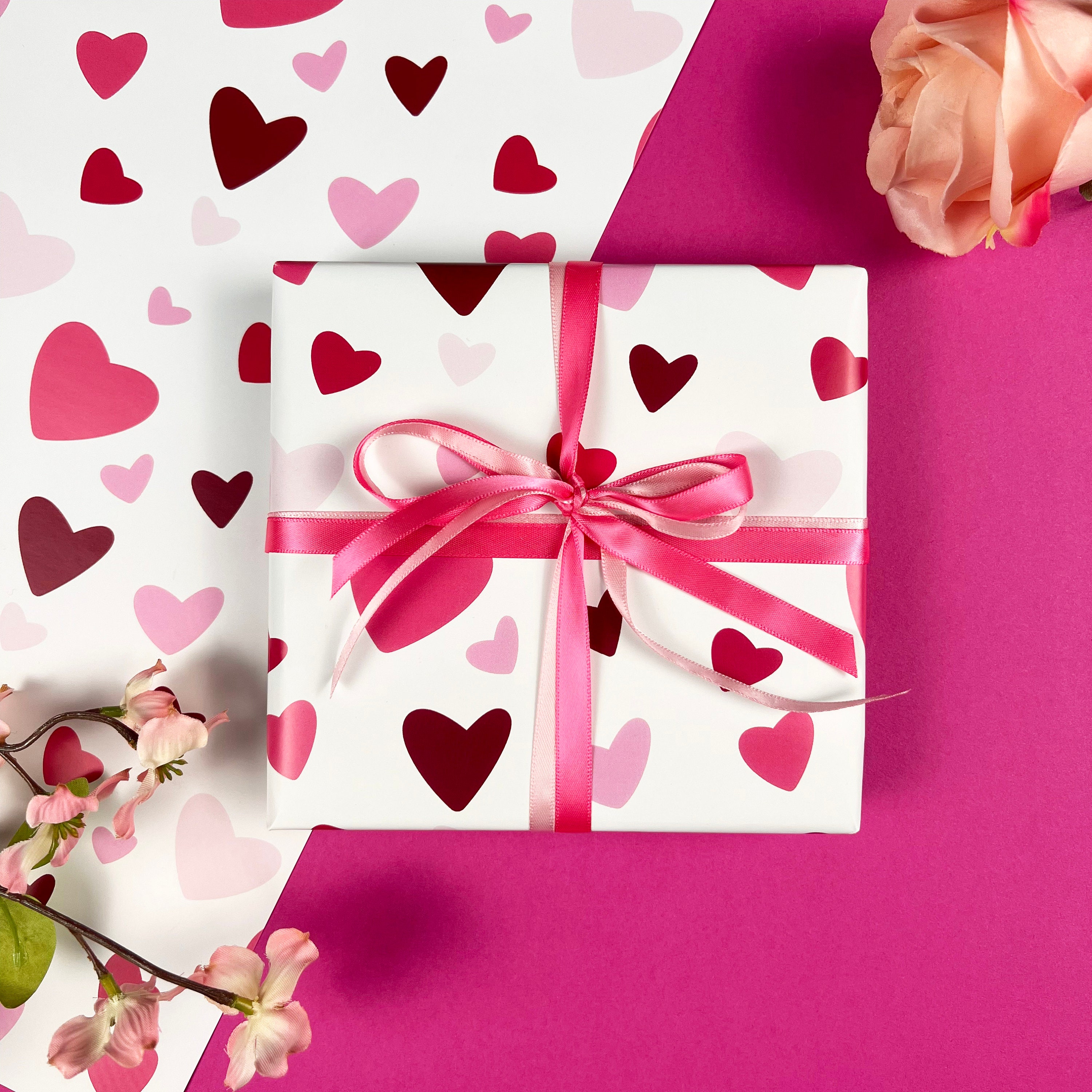Heart's Delight — Rich Plus Gift Wrapping Paper Wholesale
