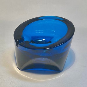 Mid Century Viking Blue Crackle Glass Ashtray — MIRA Collective Vintage and  Handmade