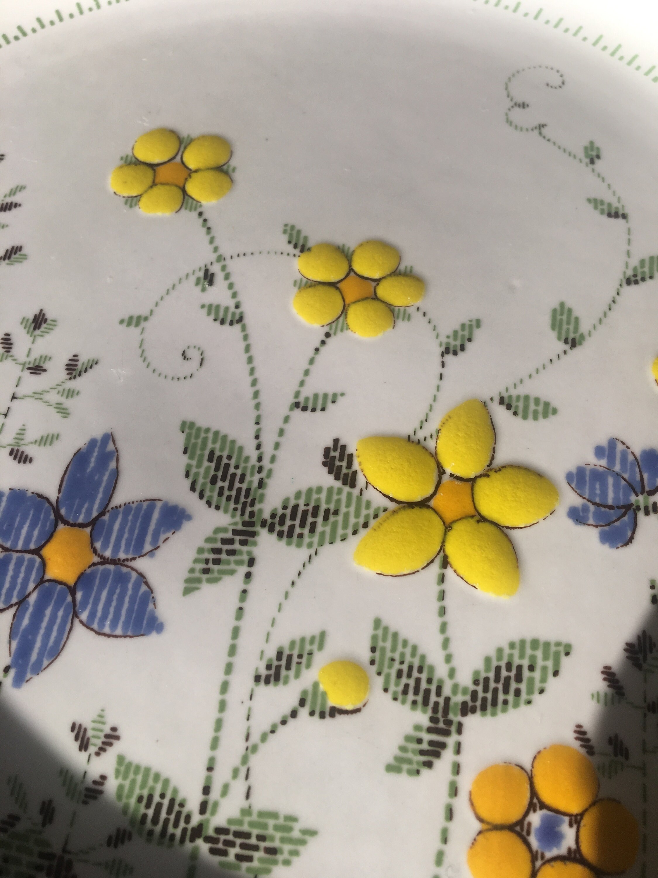 Rare Mid-century Masterpieces: Flawless Set of 6 Nikko