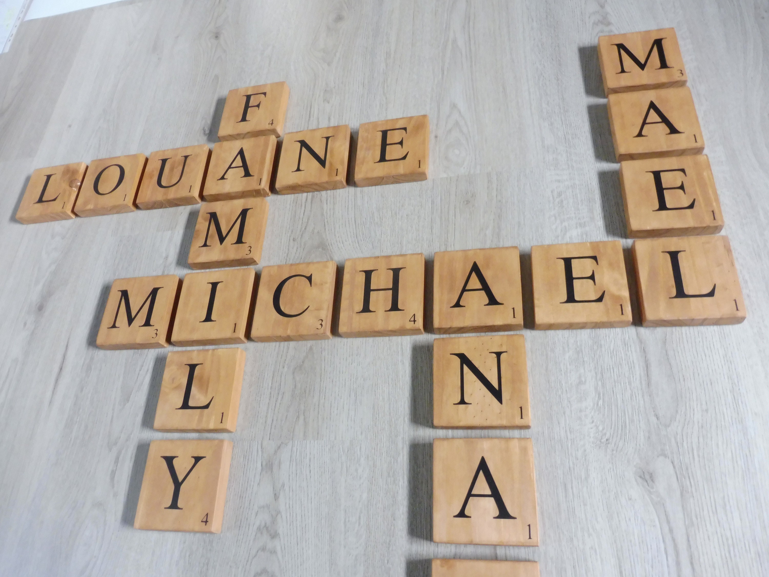 Lettre de Scrabble Géante en Bois, Lettre Prénom Lettre, Chambre Fille, Bébé, Déco, Design, Scandina