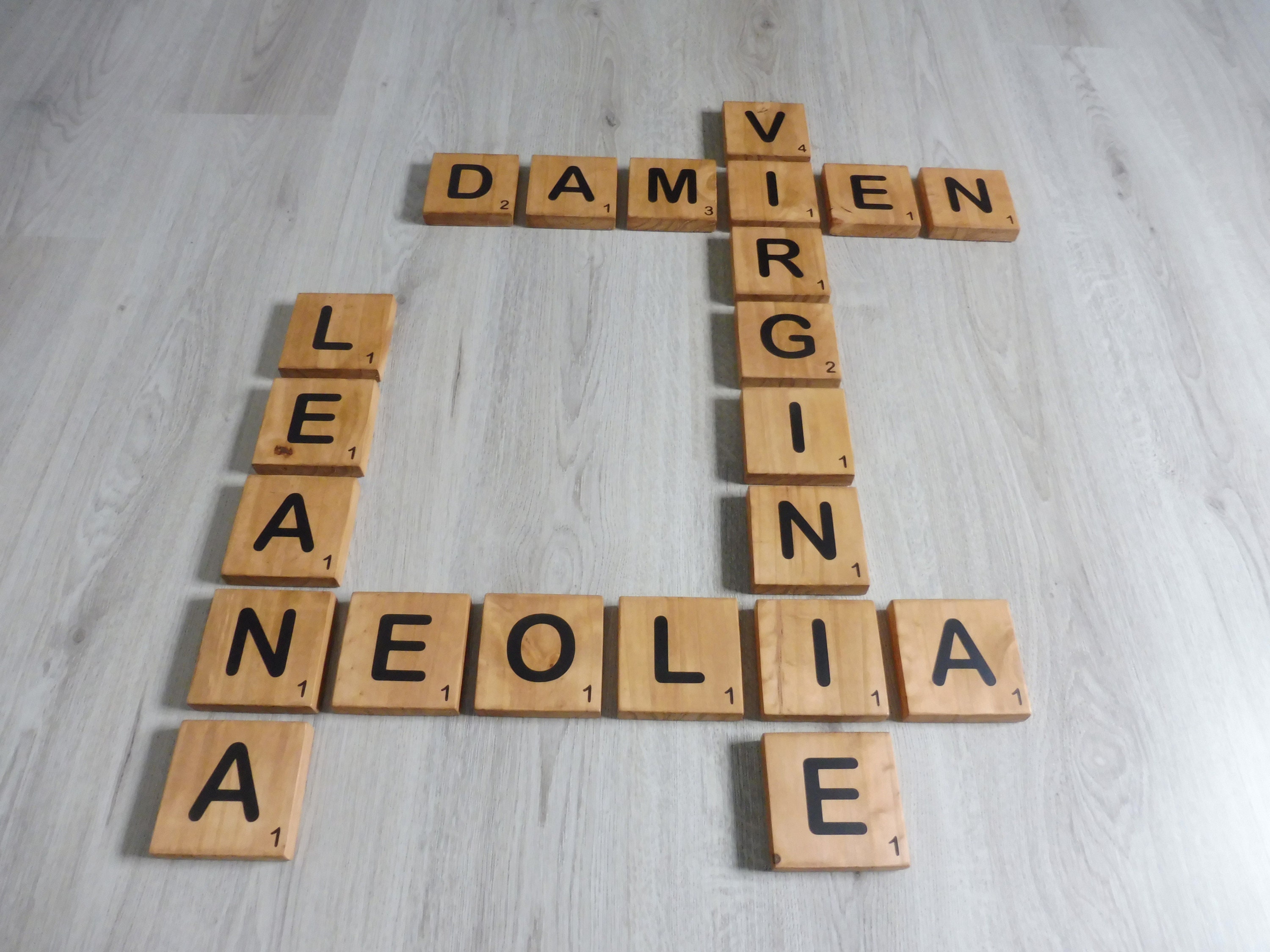 Lettre de Scrabble Géante en Bois, Lettre Prénom Lettre, Chambre Fille, Bébé, Déco, Design, Scandina