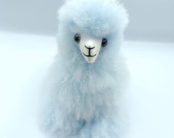 Handgemaakte pluche pop van alpacabont – 15 cm gekleurd speelgoed