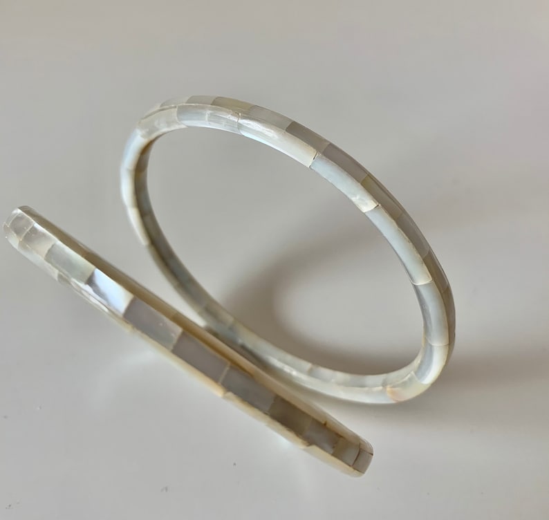 vintage 1960s Lovely Pair of thin Mother of Pearl Bangles