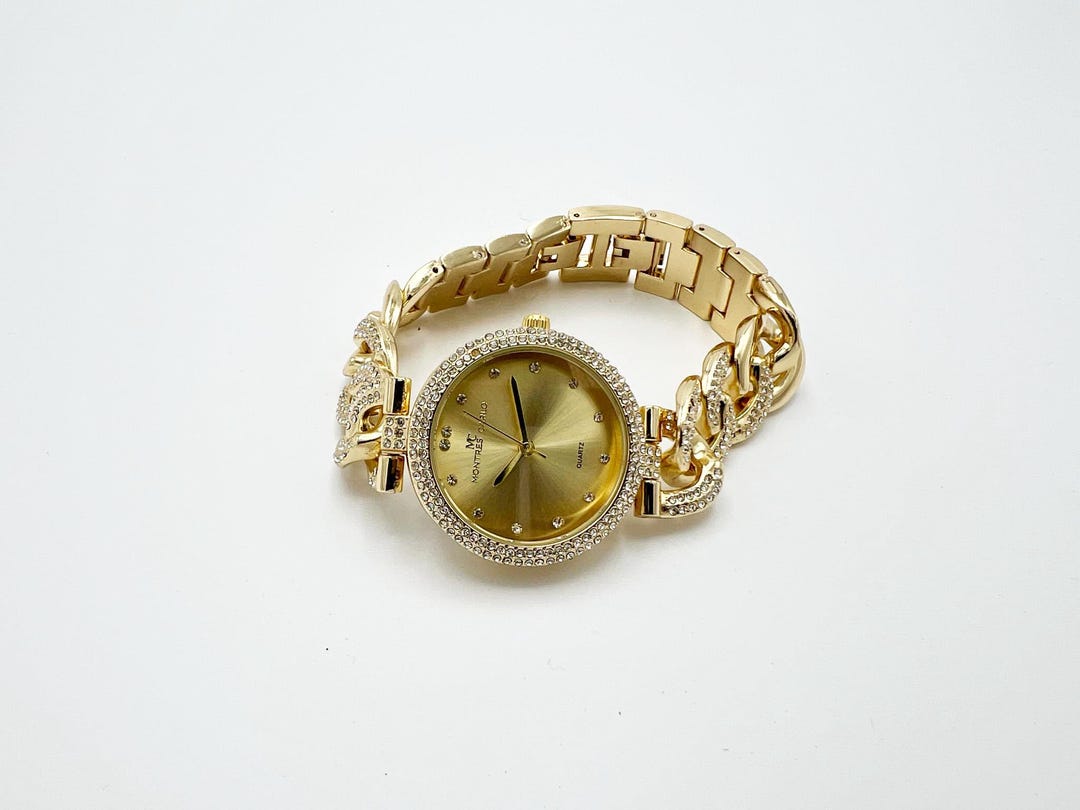 Montre Femme Nicolet Quartz 30M – Cadre Rond, Bracelet Acier, Strass – Occasion élégante
