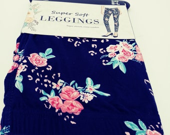 Black and Pink Floral Printed Super Soft Leggings