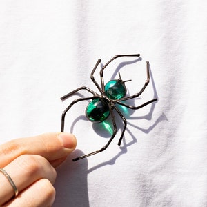 Halloween Bug Brooch Beetle Glass Black Broach Metal Bronze Pin Woman Accessories Imitation Jewelry Badge Interested Boys Animal