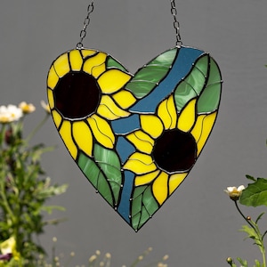 Heart Stained glass Sunflower Suncatcher Flowers Sun Catcher Mother's gift Window Wall Hangings Art, teacher gift, thank you gift