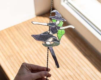 Figura de bruja voladora de vidrieras auténticas – Decoración de fantasía, arte para estante de Halloween