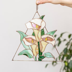 Stained glass calla lily flowers, Suncatcher Window hangings, Mother's Day gift, Grandma gift, arum lily