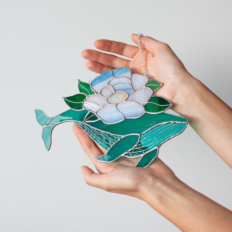 Mother&#39;s gift Whale with flowers Suncatcher Stain Glass Decor Turquoise Home House Window Wall Hangings Gift