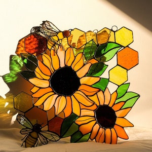 Yellow Corner Honeycomb Bee Panel Sunflower Suncatcher Fall Ornament Stain Glass Home House Window Wall Decoration Nature Art Picture