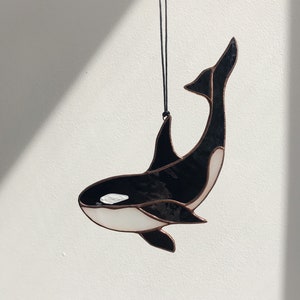 Black White Orca Fish Whale Sea Ocean Animal Stained Glass Suncatcher. House Home Decor. Window Wall Hangings. Pendant Cling