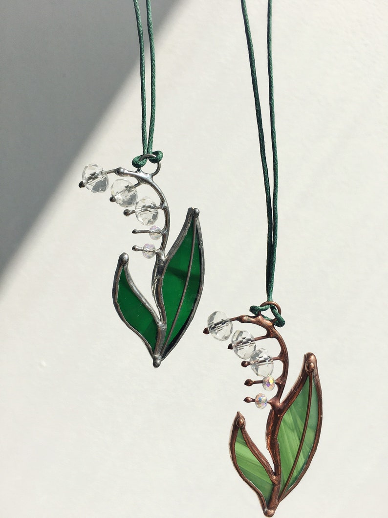 Lily of the Valley Pendant Necklace Woman Stained Glass Flower Accessories Imitation Jewelry Decoration Wife Mothers gift Girl