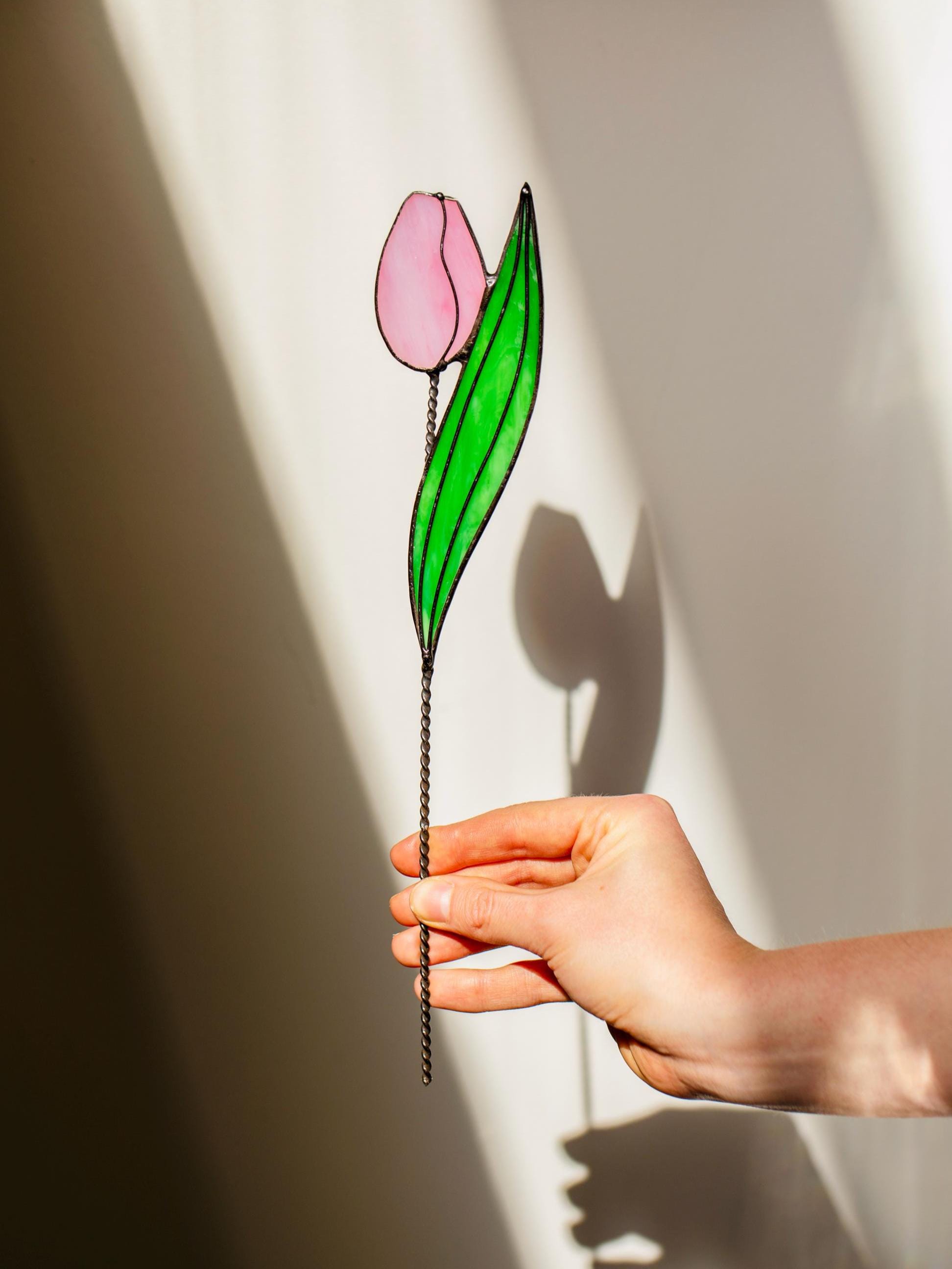 Stained Glass Tulip – Freestanding Glass Flower Decor, Elegant Spring Gift for Women, Table or Windowsill Accent, Minimalist Home Style