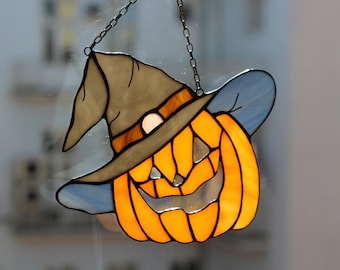Gebrandschilderd glas Pompoen in een hoed Herfst Oranje Halloween Suncatcher Foto Home Decor Raam Wandkleden Vastklampen Natuur Cadeau Huis