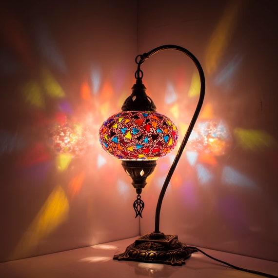 Türkische Lampe Handgemachte türkische Mosaik Tischlampe Dekorative  marokkanische Lampe Beleuchtung für Schlafzimmer und Wohnzimmer  Led-Glühbirne mit Geschenkbox - .de