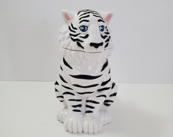 Ringling Bros Barnum & Bailey Circus White Tiger Flip Top Souvenir Mug