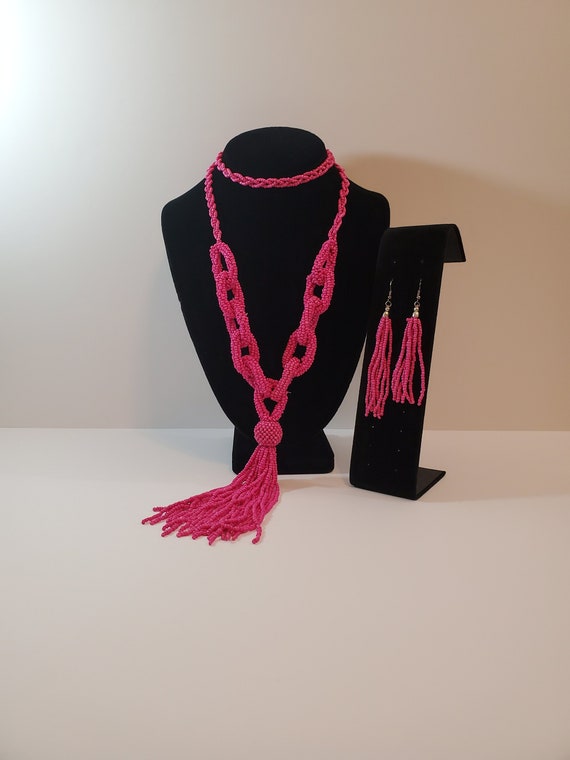 Pink Seed Bead Crochet Rope Lariat Necklace and M… - image 1