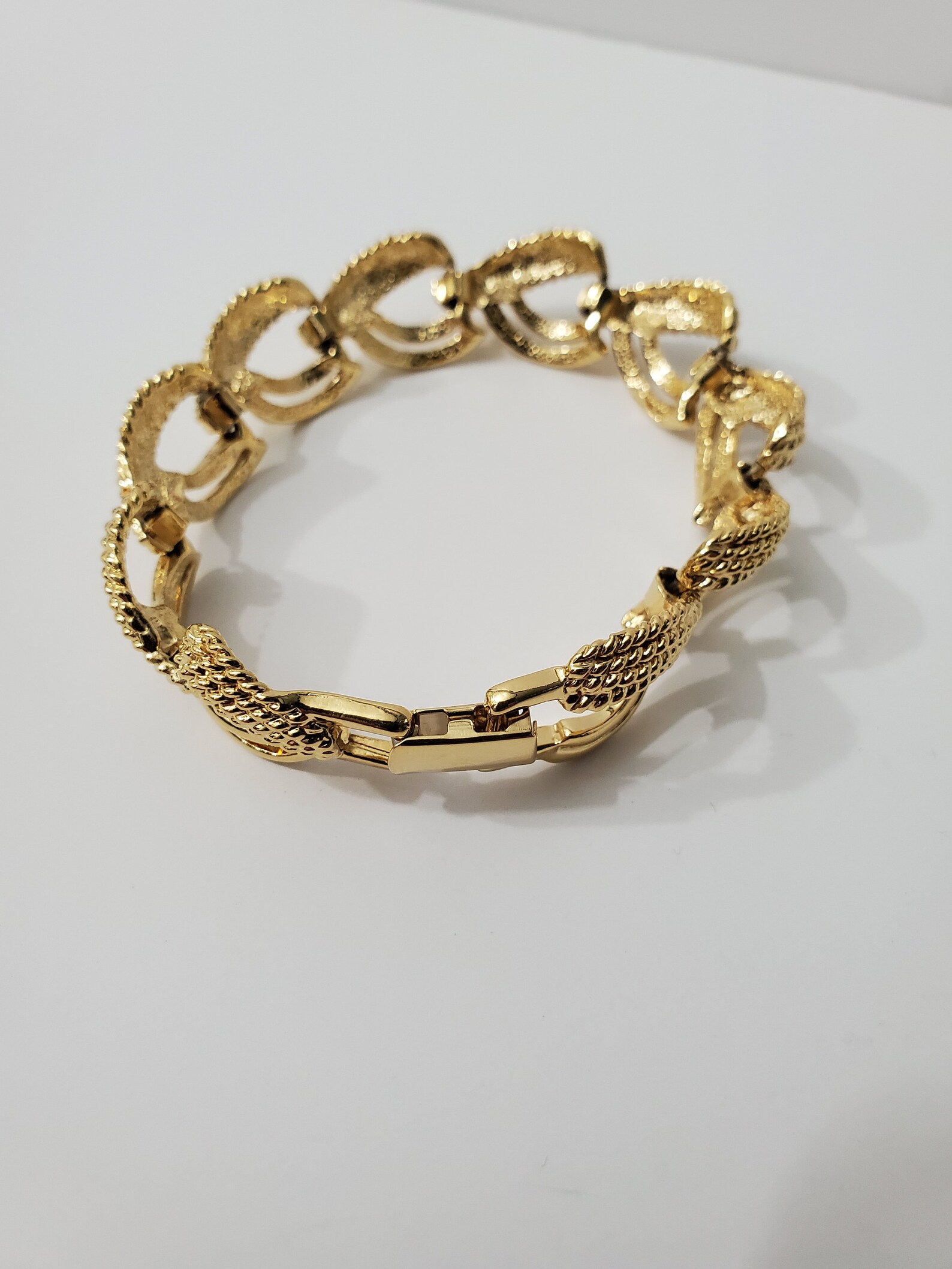 Vintage Napier Gold Tone Textured Large Chain Link Bracelet Etsy