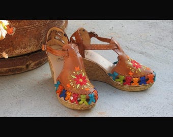 Platform heel shoe