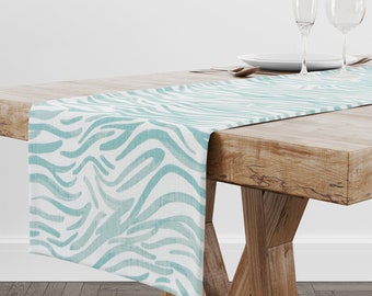 Runner da tavolo da pranzo contemporaneo color blu acqua: decorazioni primaverili per matrimoni e baby shower