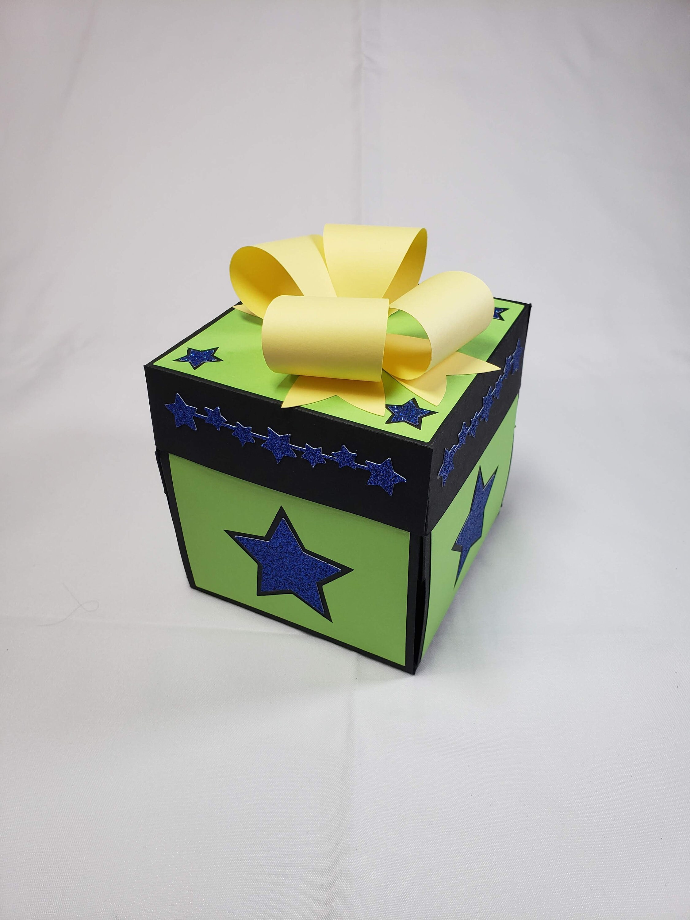 Star Explosion Box / Holographic / Glitter Explosion Box / | Etsy