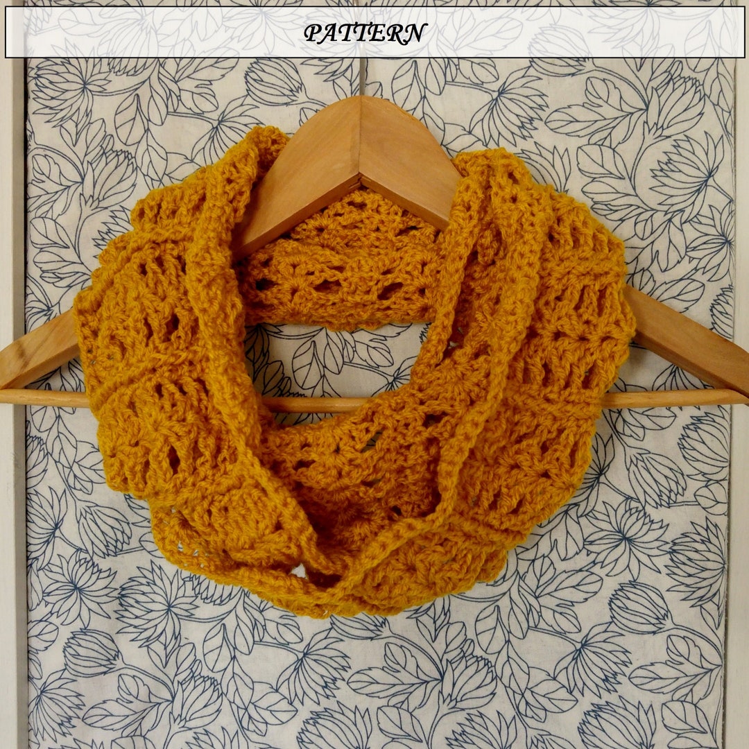 Crochet Pattern Lacy Shells Infinity Scarf, Mobius Scarf, Crochet Cowl ...