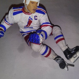 Which 90s/00s hockey toys were your favorite: Starting Lineup, Headliner,  or McFarlane? : r/hockey