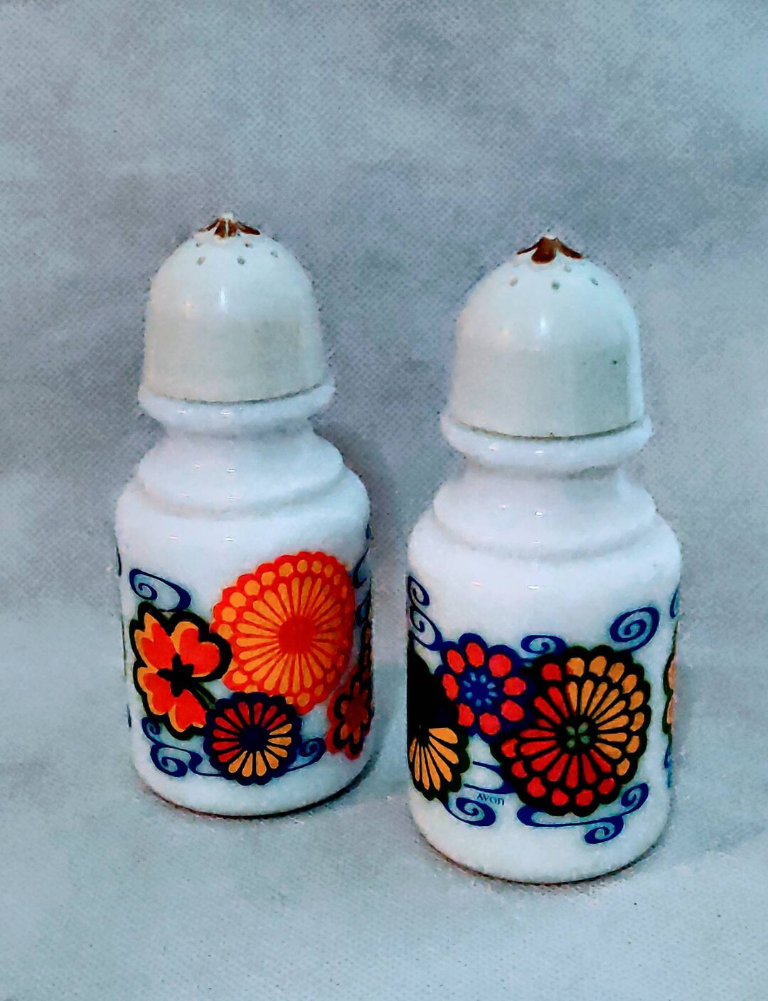 Vintage Avon Milk Glass Salt & Pepper Shakers 1970 Hippie Etsy